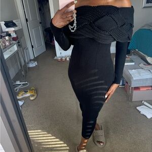 Elegant Black Off-Shoulder Knit Dress